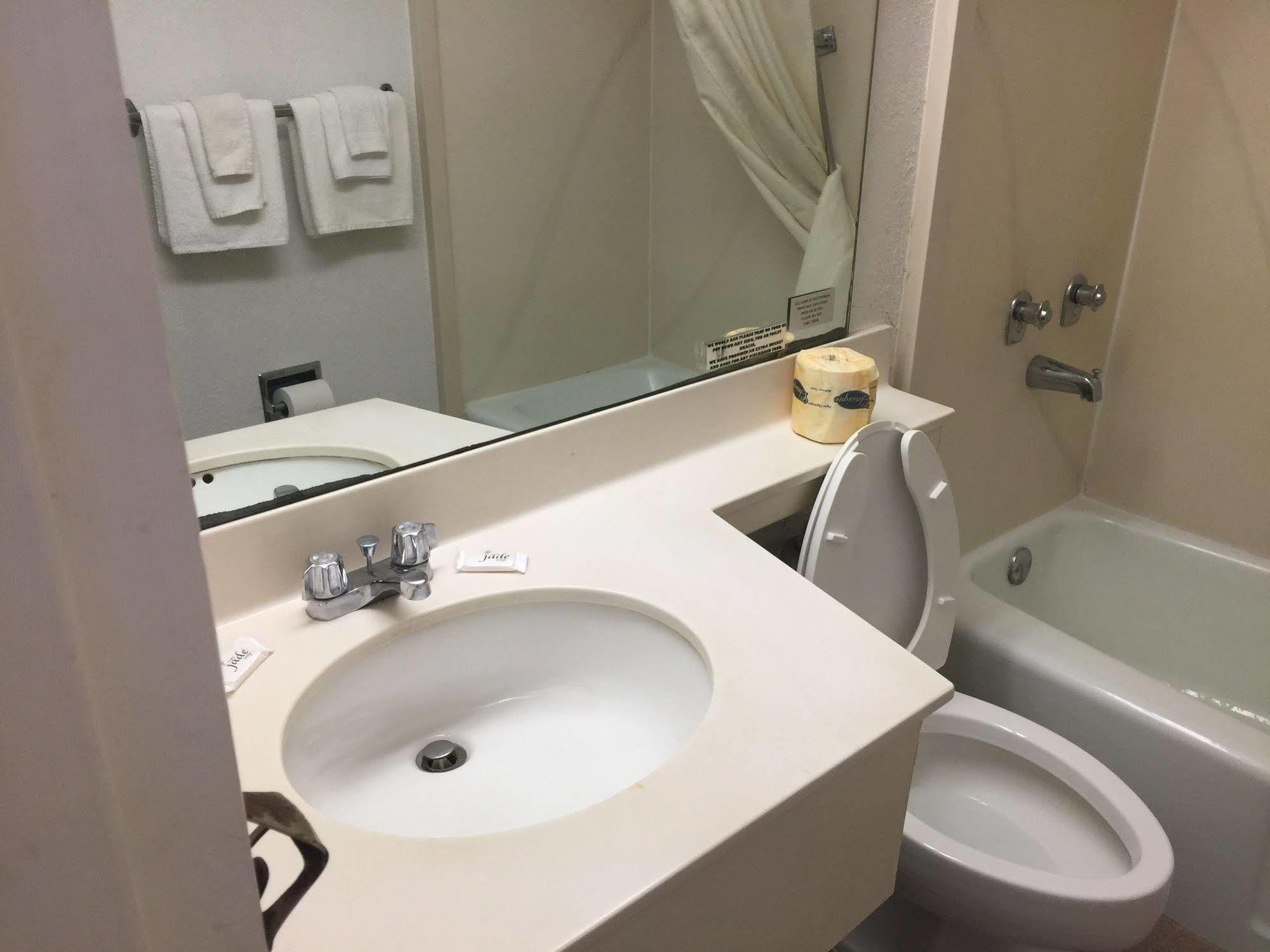 Red Roof Inn Perrysburg Ngoại thất bức ảnh